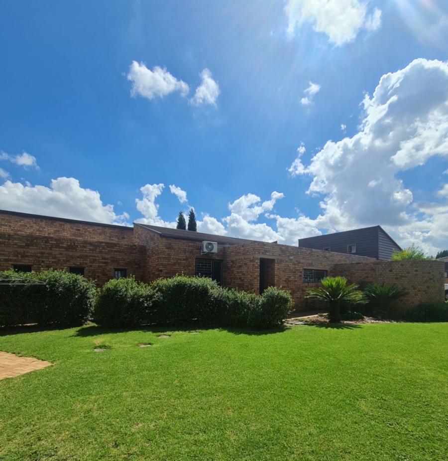 3 Bedroom Property for Sale in Sasolburg Free State